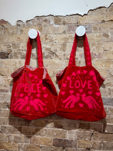 Love and Peace bag I Red & Red - Dutch Hideout