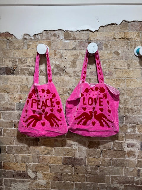 Love and Peace bag I Hot pink & Red - Dutch Hideout