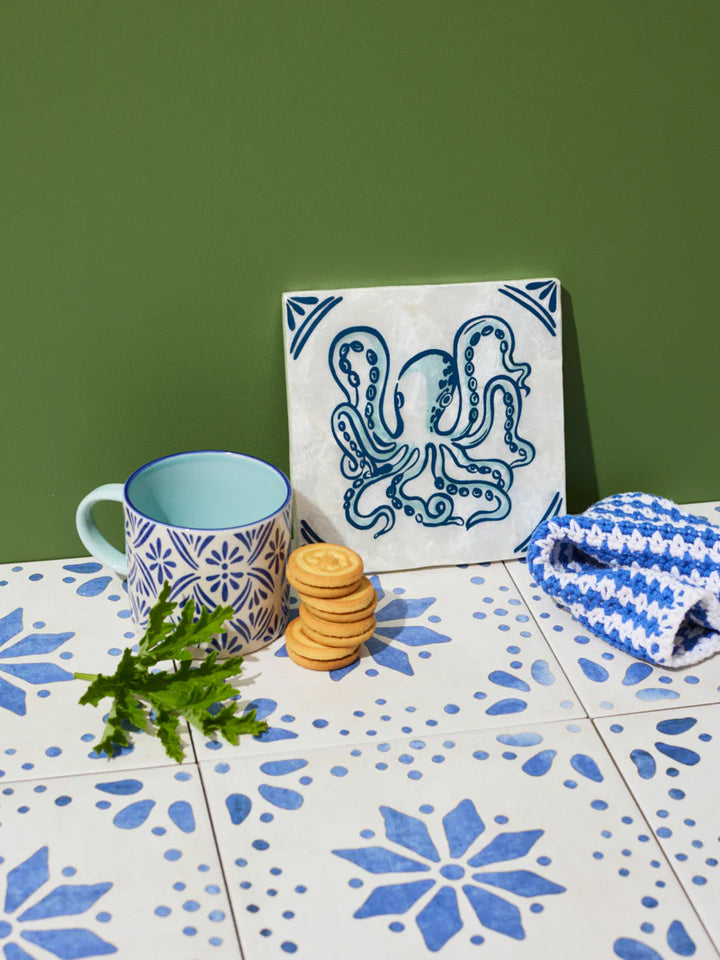 Jones and co I Octopus