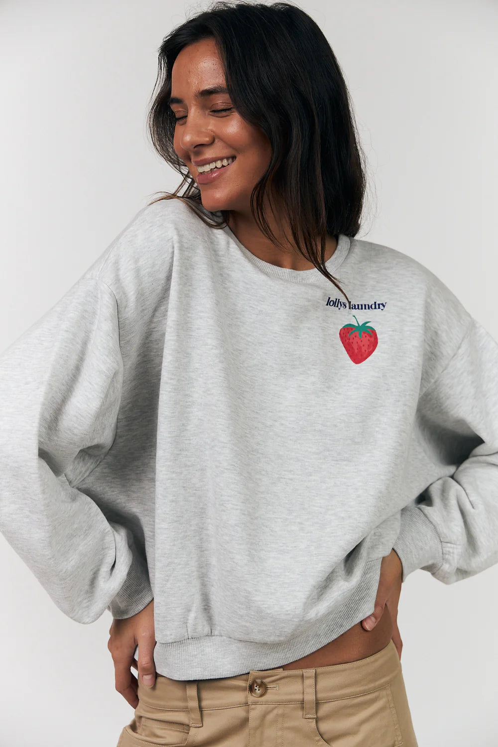Lollys Laundry I Sydney Strawberry Sweatshirt I Light Grey Melange - Dutch Hideout