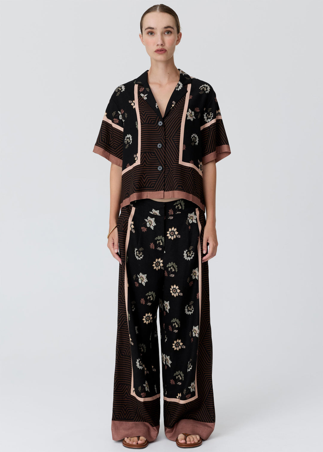 POL Clothing | Trellis Shirt | Trellis Scarf Print
