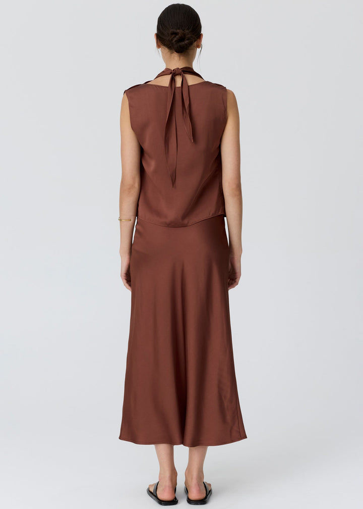 POL Clothing | Innes Tie Neck Top | Toffee
