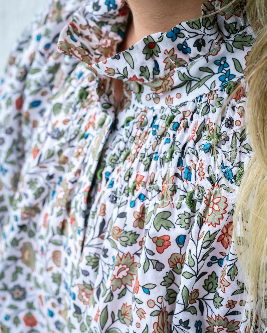 Mandalay Designs | Vintage Floral Smock Top - White Multi