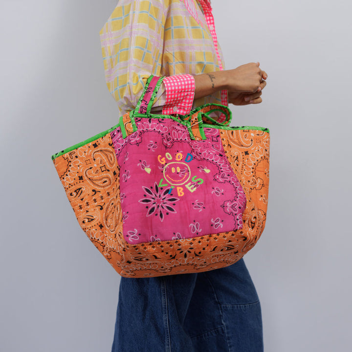 Bandana bag - Orange/Pink GOOD VIBES" 😊