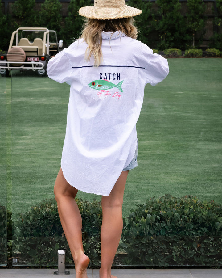 MANDALAY DESIGNS I CATCH OF THE DAY SHIRT I WHITE MULTI - Dutch Hideout