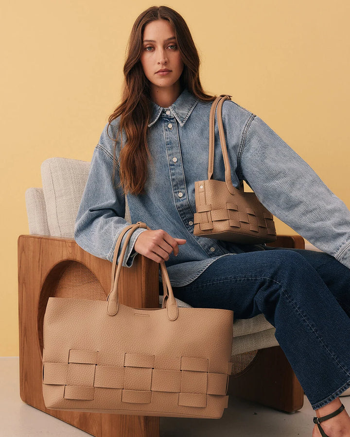 ELMS + KING I EAST WEST  KENLEY BAG I TAUPE
