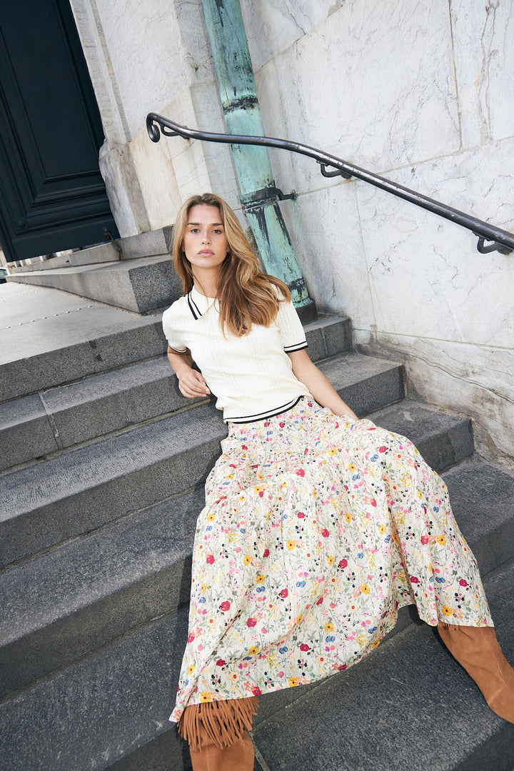 Lollys Laundry I Sunset Maxi Skirt I 74 Flower Print