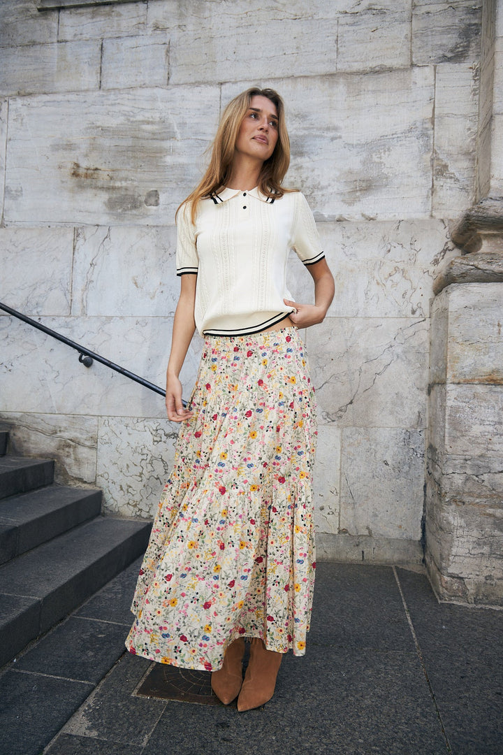 Lollys Laundry I Sunset Maxi Skirt I 74 Flower Print