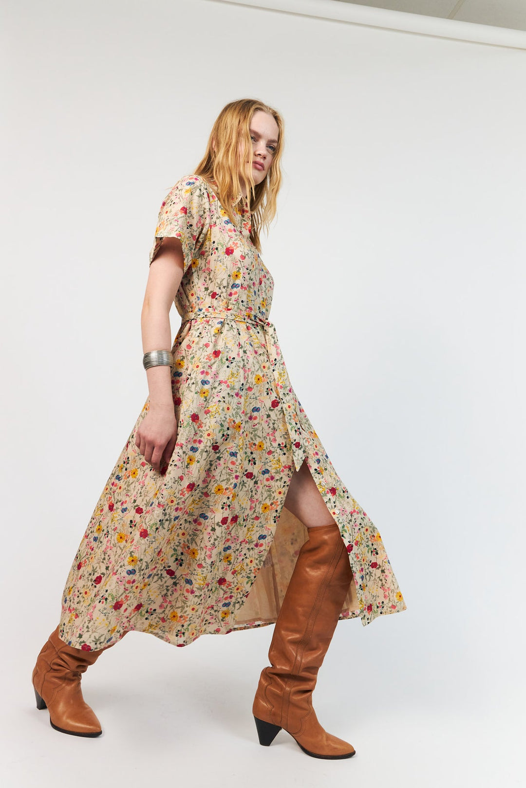 Lollys Laundry I Blake Midi Dress I 74 Flower Print