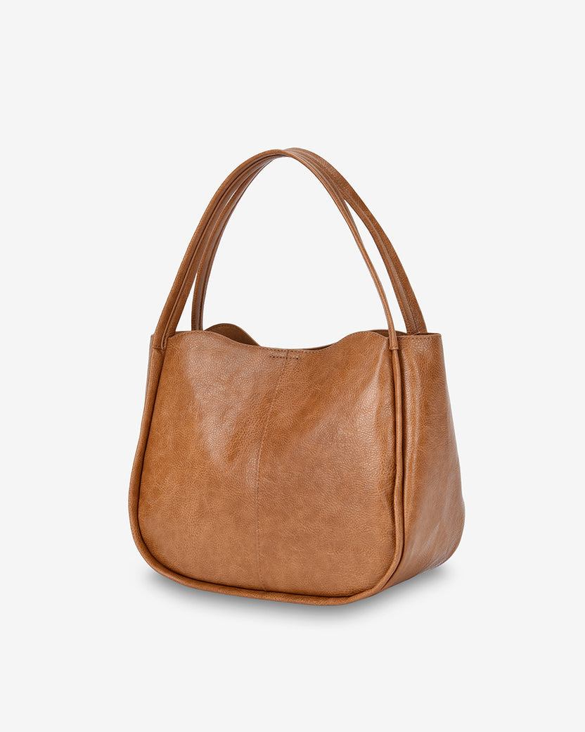 Elms + King | Capri Tote | Tan Pebble