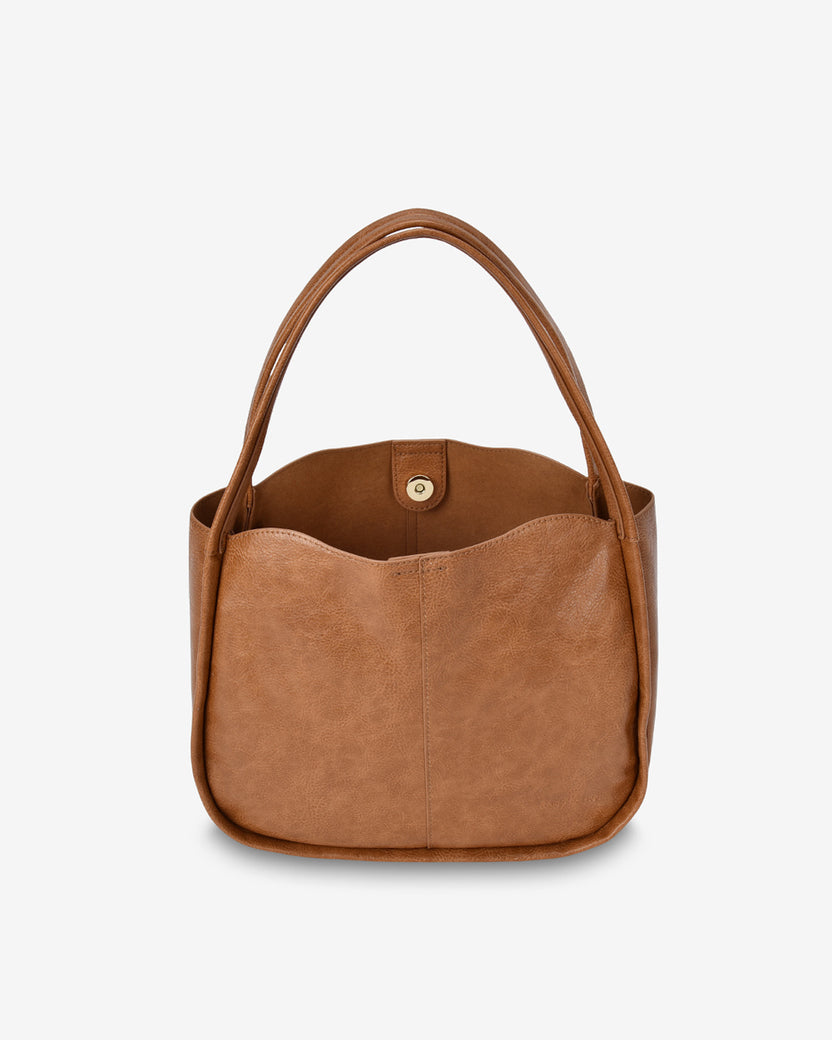Elms + King | Capri Tote | Tan Pebble