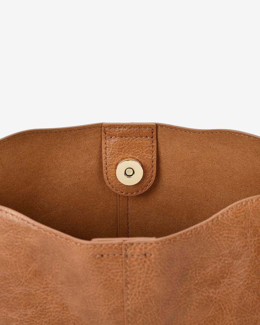 Elms + King | Capri Tote | Tan Pebble