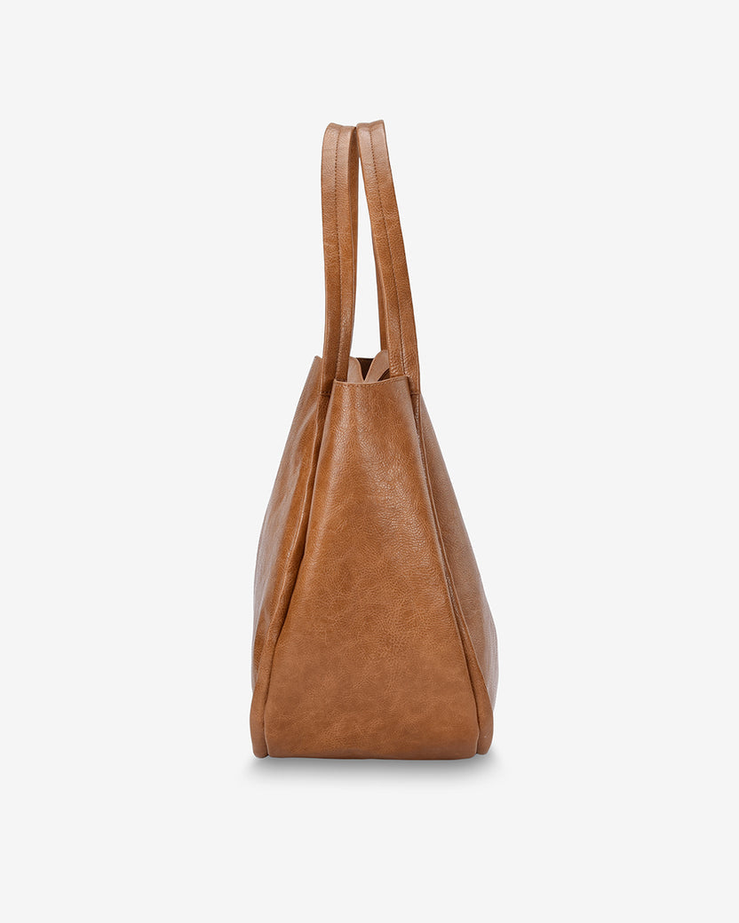Elms + King | Capri Shoulder Bag | Tan Pebble - Dutch Hideout