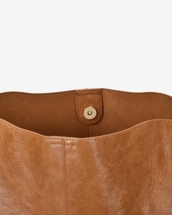 Elms + King | Capri Shoulder Bag | Tan Pebble - Dutch Hideout