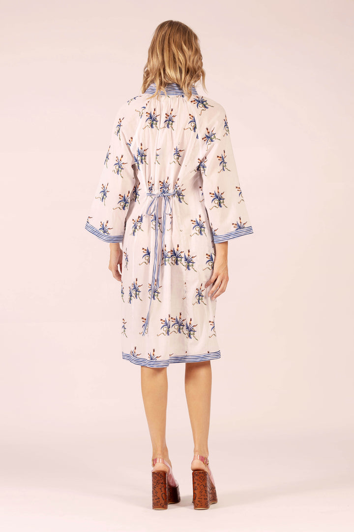 LOLA | Allegra Spray Linen Midi | Spray White Navy Linen