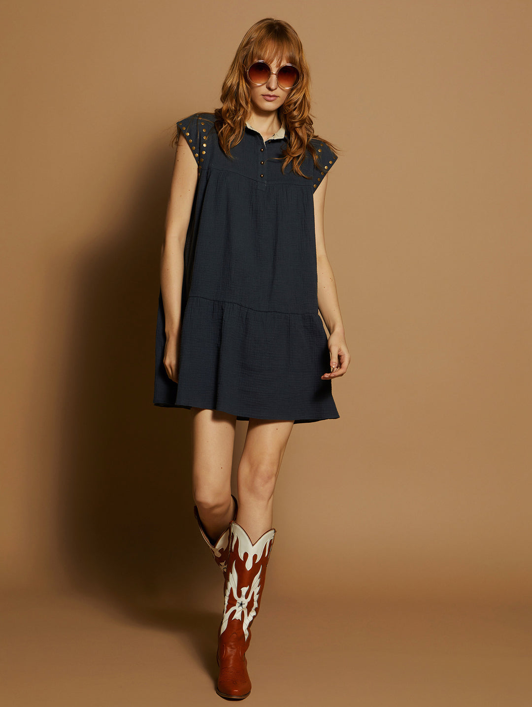 Meisie | Short Studded Dress | Smoke