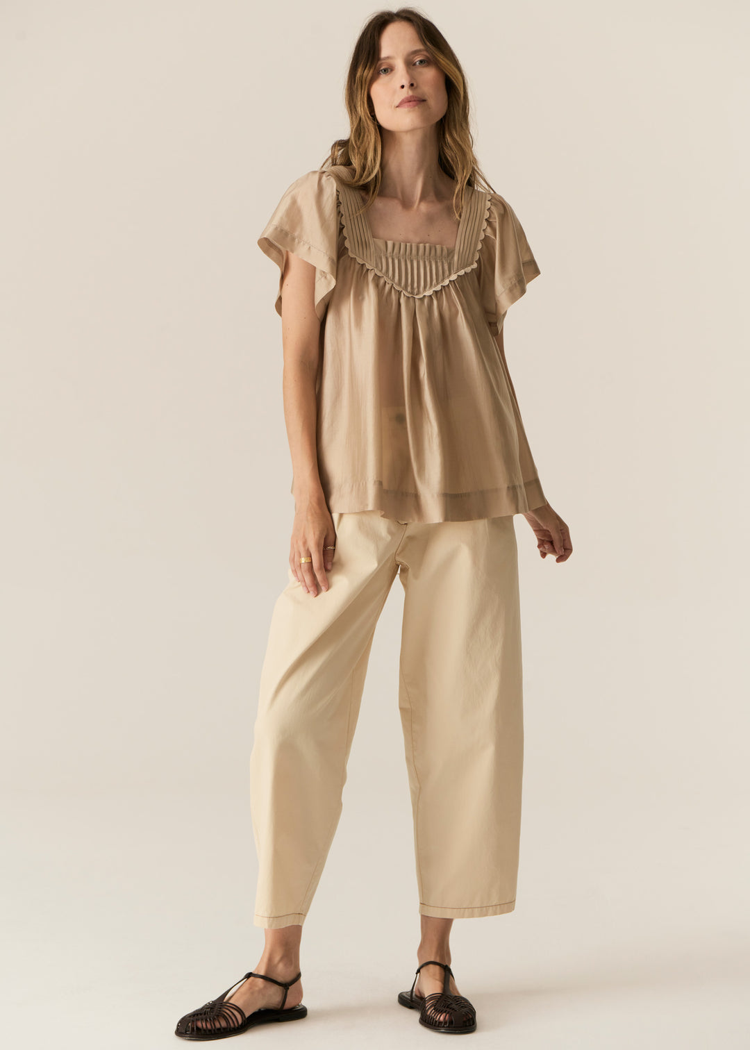 POL Clothing | Elea Smocked Top | Pebble