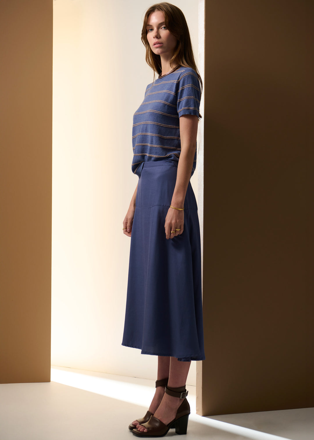 POL Clothing | Sable Tee Stripe | Blue / Gold - Dutch Hideout