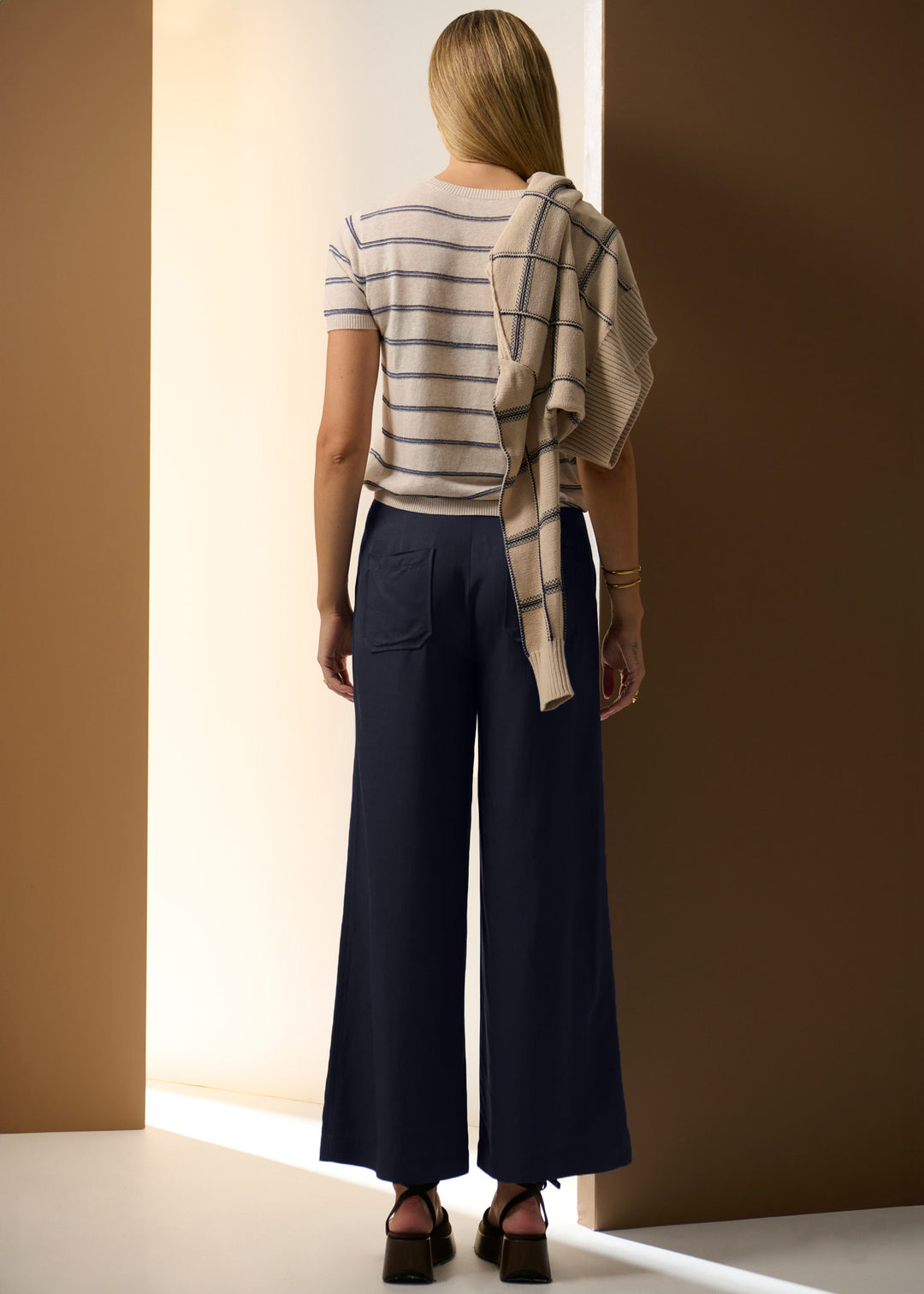 POL Clothing | Sable Tee Stripe | Pebble / Blue - Dutch Hideout