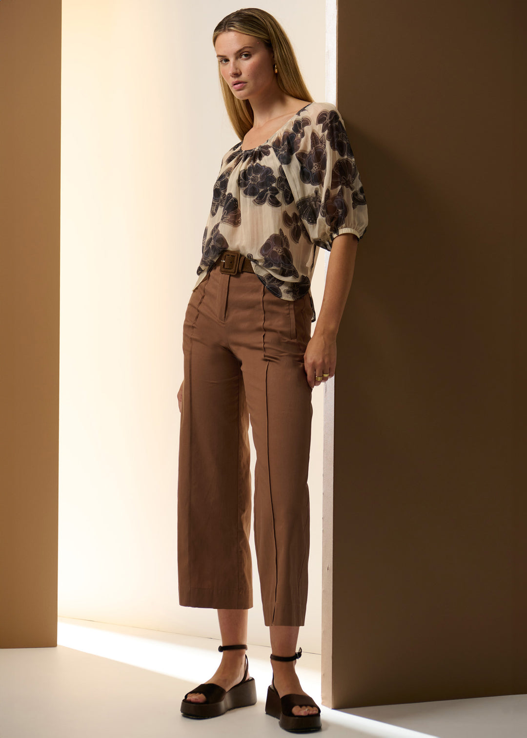 POL Clothing | Odette Pant Belted | Chocolate - Dutch Hideout