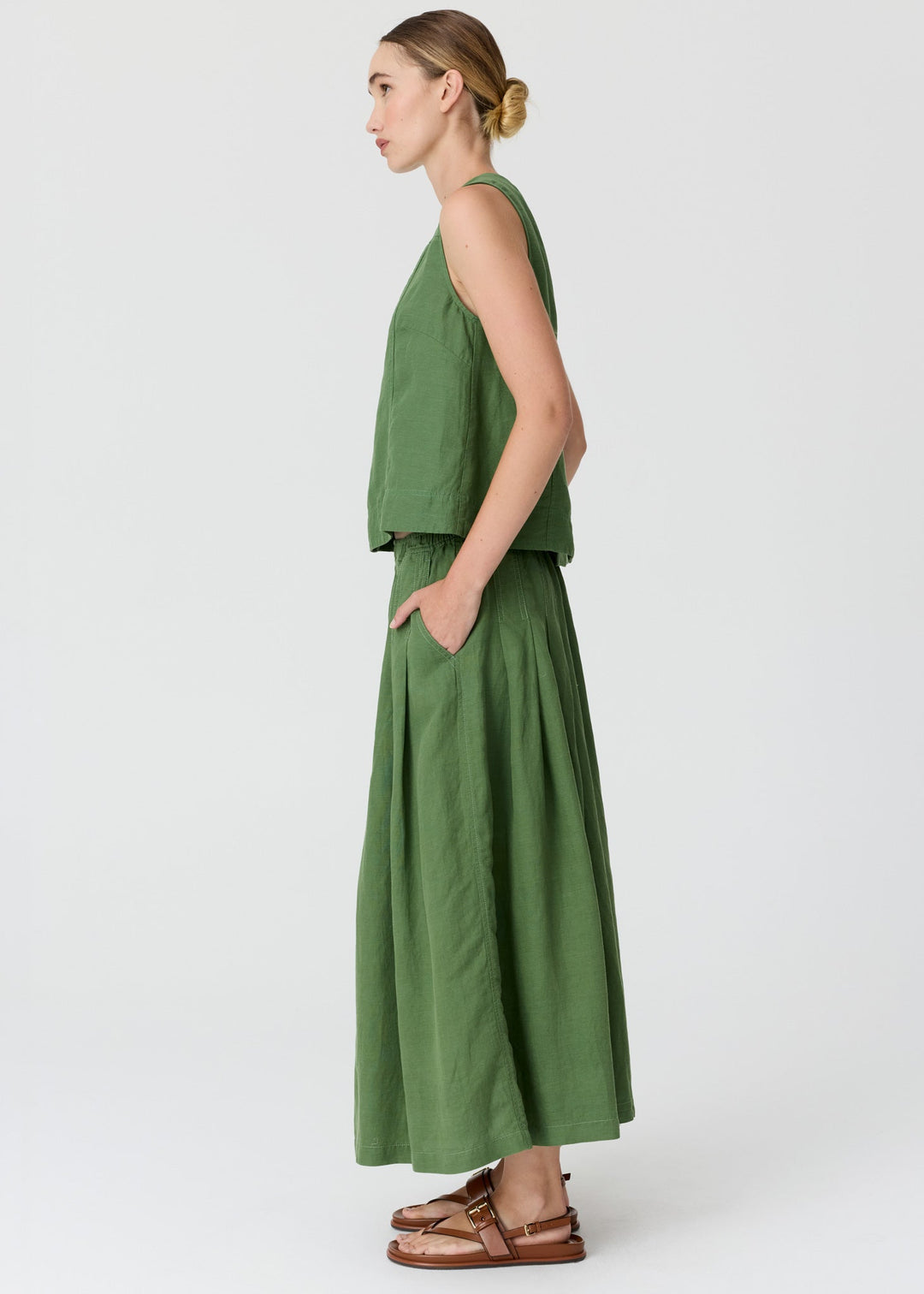 POL Frankie Pleat Skirt Fern