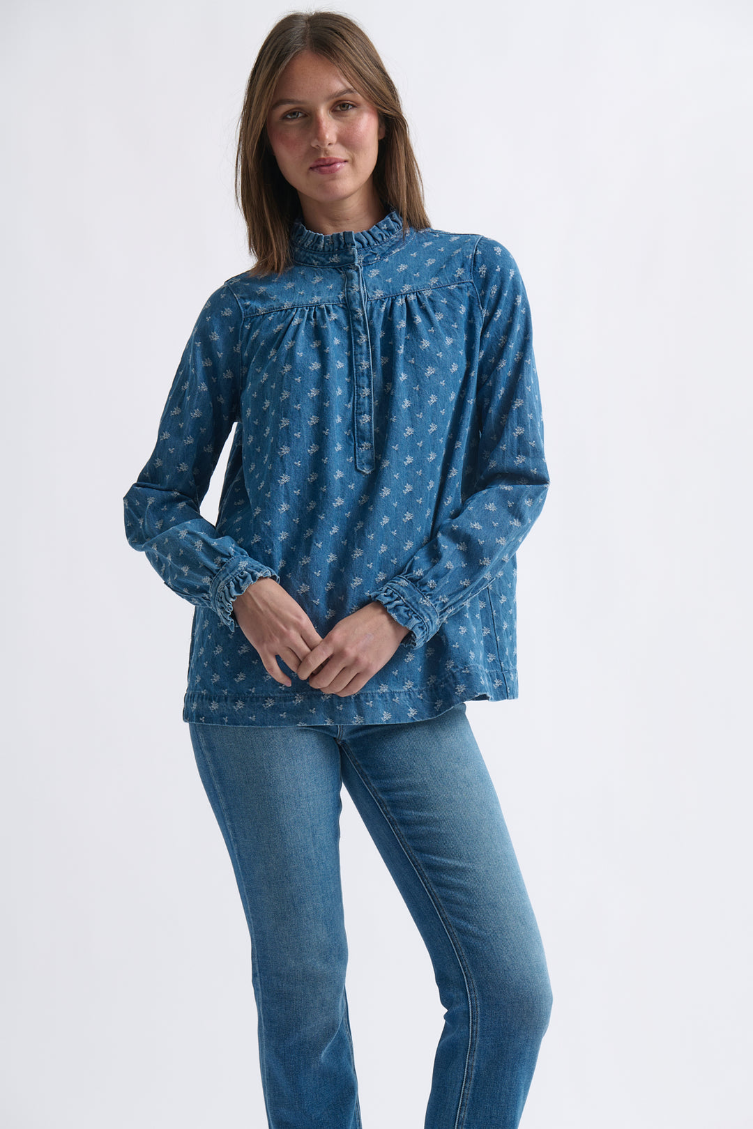 Kireina | Tamara Shirt | Denim w/Flower - Dutch Hideout