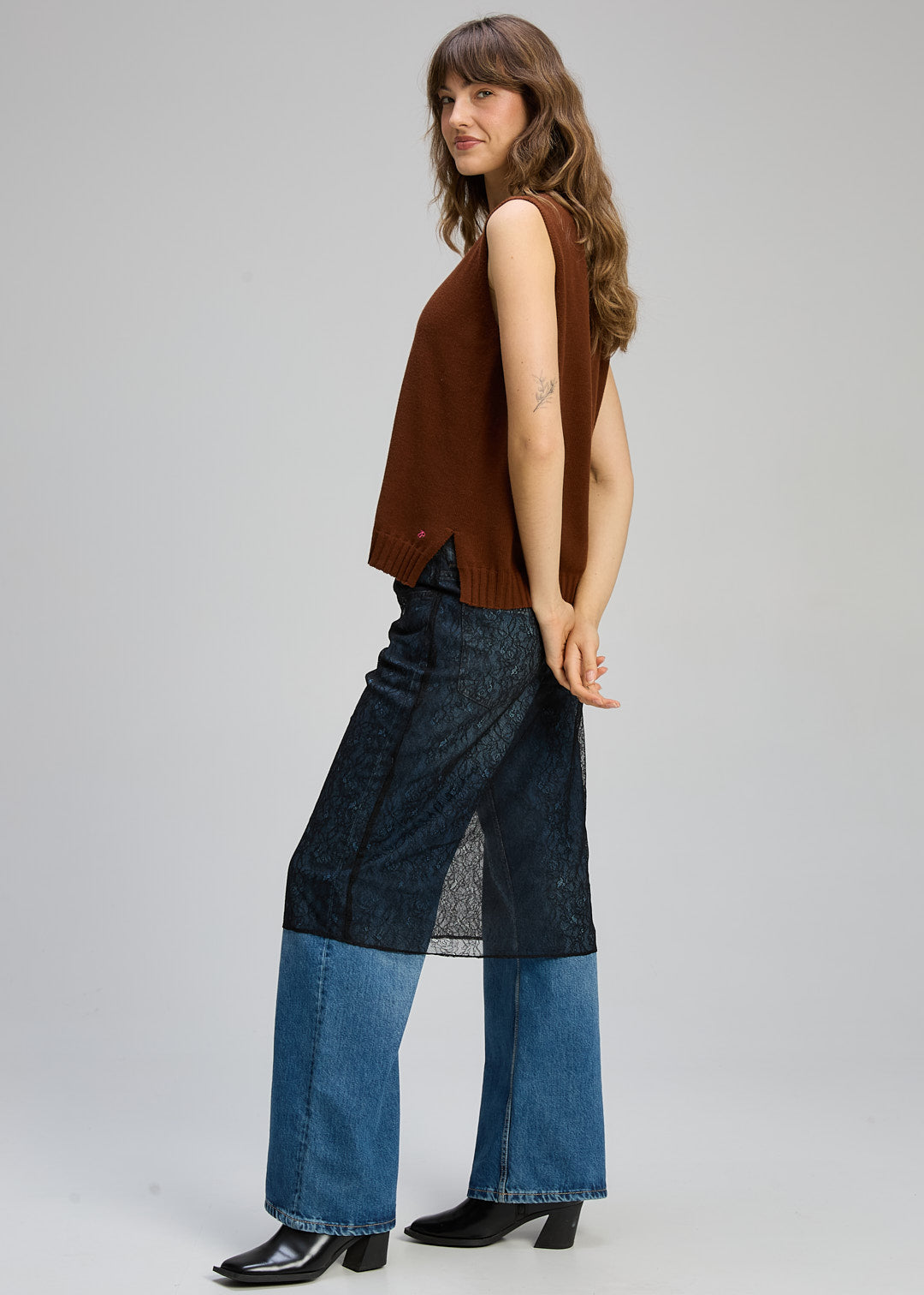 Zaket & Plover | Vest Essential | Chestnut - Dutch Hideout