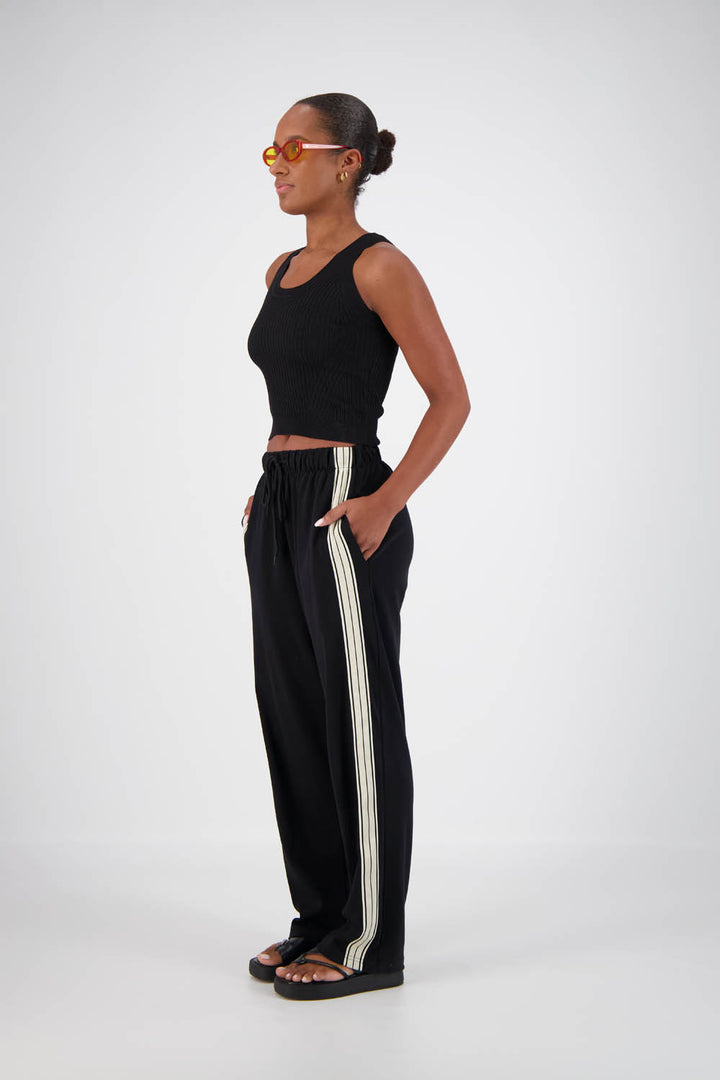 Jasmine Alexa | Panarea Trackpant | Black