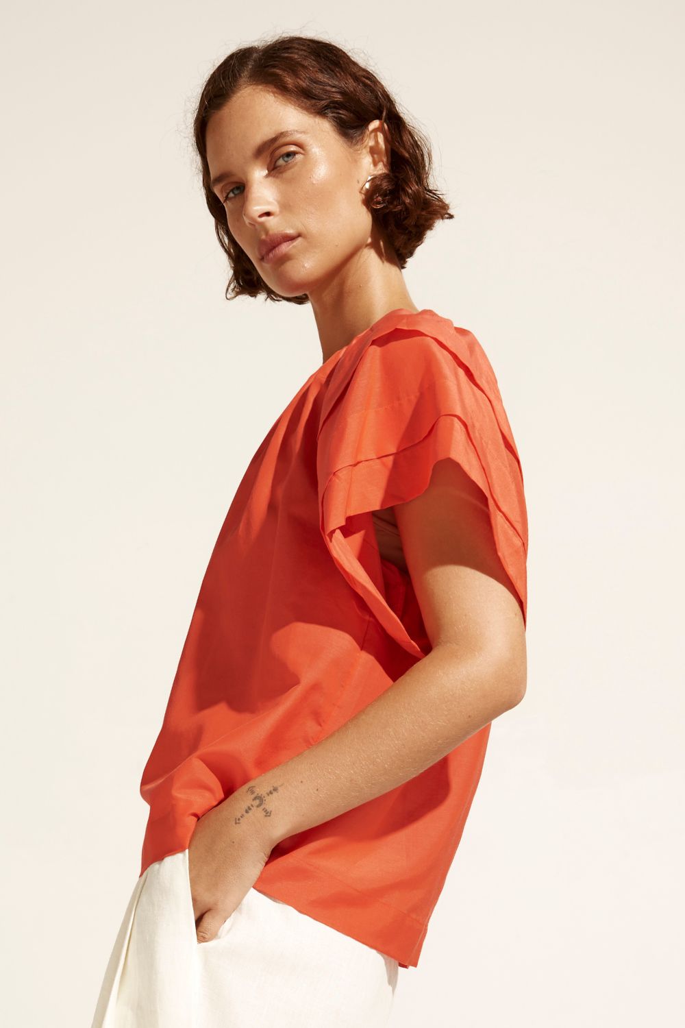 Zoe Kratzmann | Flout Top | Tamarillo