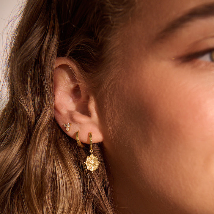 Murkani | Loved Always Huggie | Yellow Gold Plated - Dutch Hideout