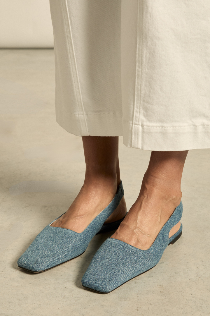 Zoe Kratzmann | Rumour Slinkback | Denim