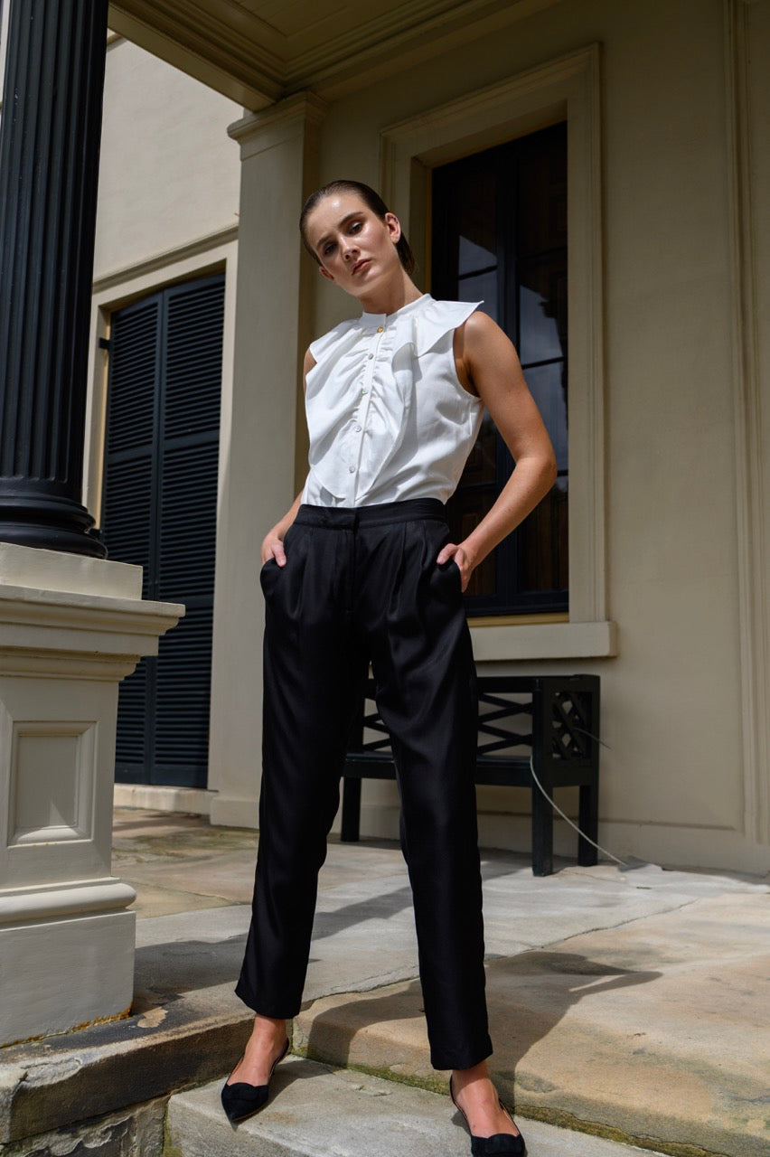 STUDIO PREMIA | LE FLEUR TOXEDO BLOUSE | WHITE PIQUE